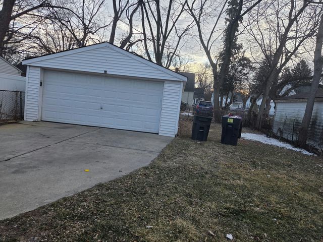 18556 Kentfield Street, Detroit, MI 48219