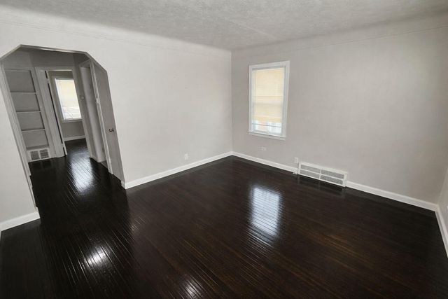 18556 Kentfield Street, Detroit, MI 48219