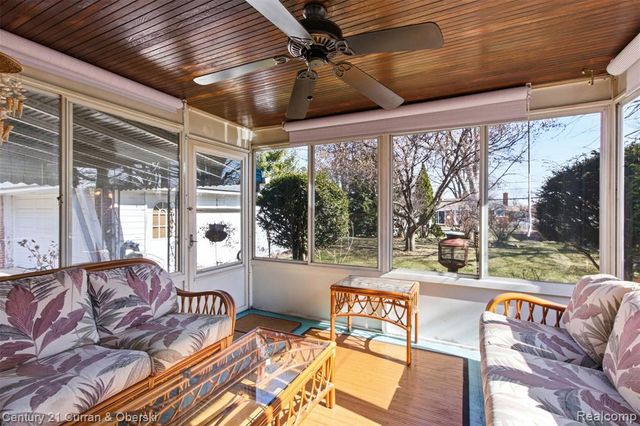 26780 Crystal Avenue, Warren, MI 48091