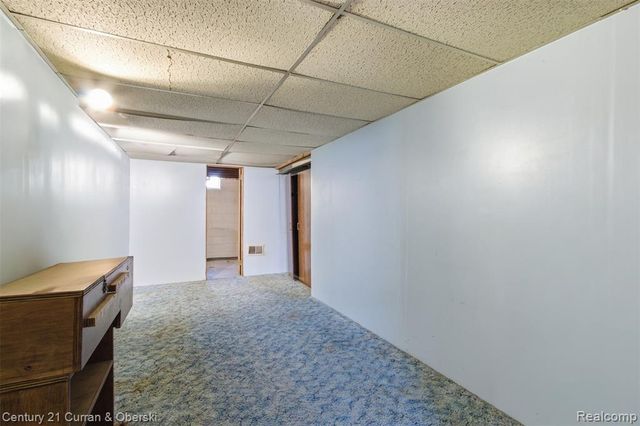 26780 Crystal Avenue, Warren, MI 48091