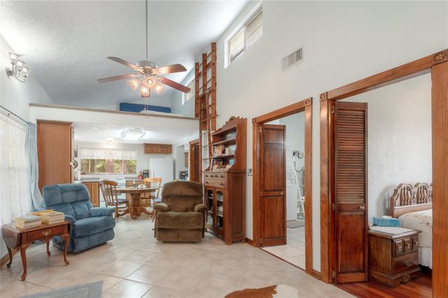 318 Timberline Drive, Trinity, TX 75862