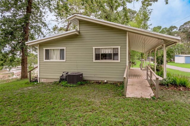 318 Timberline Drive, Trinity, TX 75862