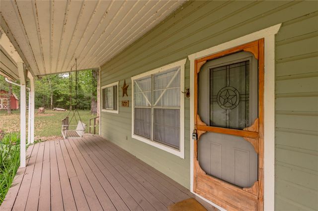 318 Timberline Drive, Trinity, TX 75862