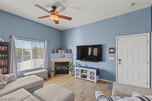 9303 Gilcrease Avenue 2238, Las Vegas, NV 89149