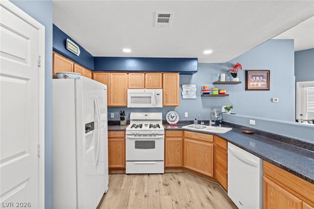 9303 Gilcrease Avenue 2238, Las Vegas, NV 89149