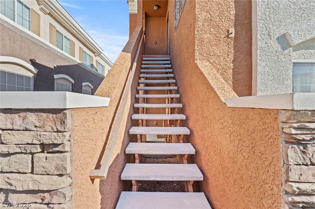 9303 Gilcrease Avenue 2238, Las Vegas, NV 89149