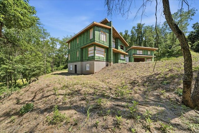 2323 Mcdevitt Road, Franklin Park, PA 15143