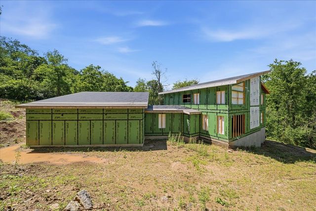 2323 Mcdevitt Road, Franklin Park, PA 15143