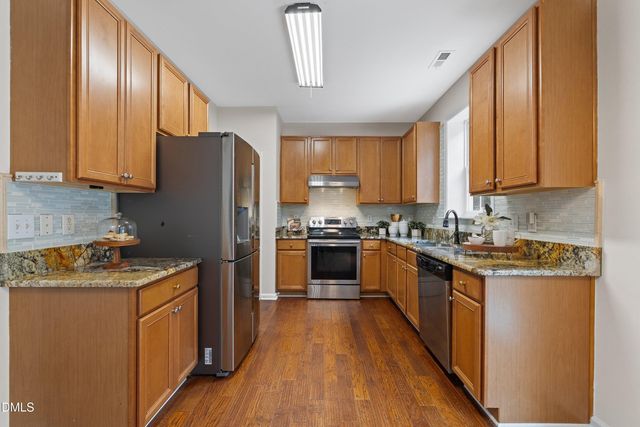 5712 Keowee Way, Raleigh, NC 27616