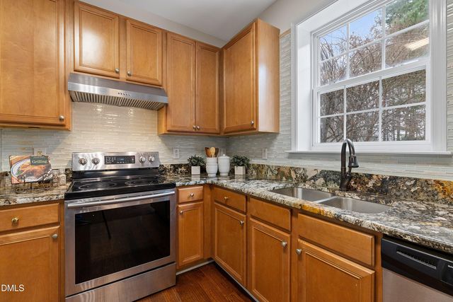 5712 Keowee Way, Raleigh, NC 27616