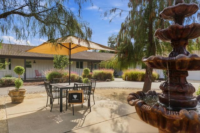 1711 Maple Glen Rd, Sacramento, CA 95864