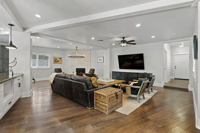 1711 Maple Glen Rd, Sacramento, CA 95864