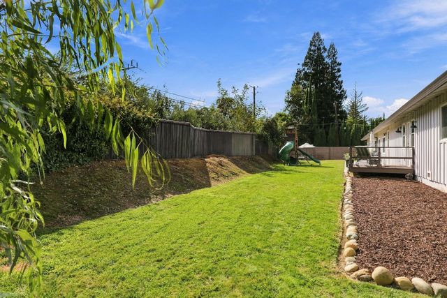1711 Maple Glen Rd, Sacramento, CA 95864