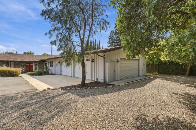 1711 Maple Glen Rd, Sacramento, CA 95864