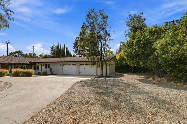1711 Maple Glen Rd, Sacramento, CA 95864