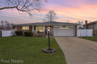 5407 Fairview Drive, Grand Blanc Charter Township, MI 48439