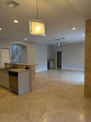 4160 Cascade Ter, Weston, FL 33332