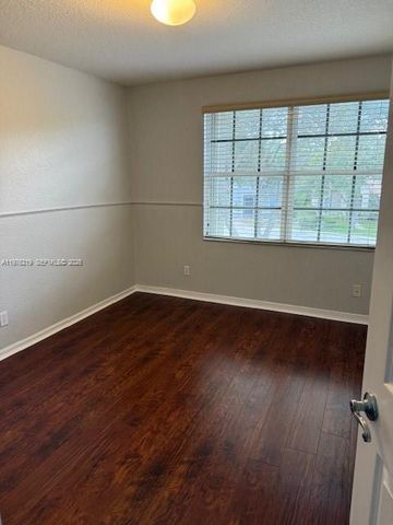 4160 Cascade Ter, Weston, FL 33332