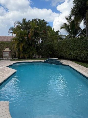 4160 Cascade Ter, Weston, FL 33332