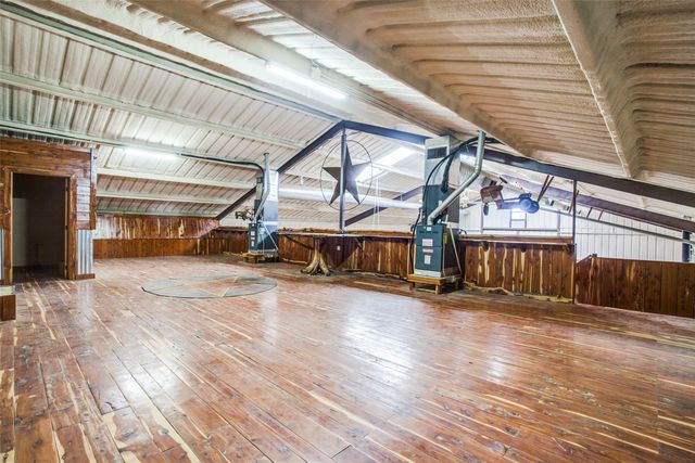 1510 Hawkins Road, Whitesboro, TX 76273