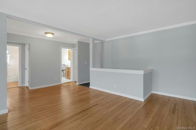 580 Bedford Road 20, Pleasantville, NY 10570