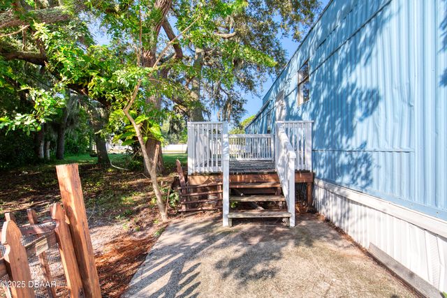 409 Leslie Drive, Port Orange, FL 32127