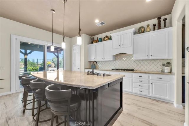 45407 Callesito Altar, Temecula, CA 92592