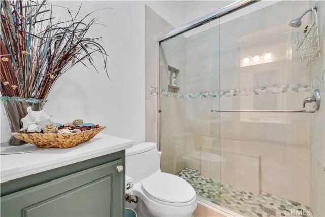 45407 Callesito Altar, Temecula, CA 92592