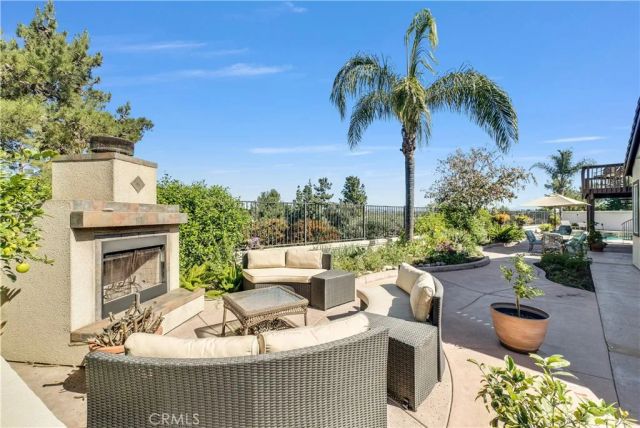 45407 Callesito Altar, Temecula, CA 92592