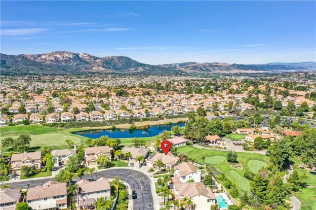 45407 Callesito Altar, Temecula, CA 92592