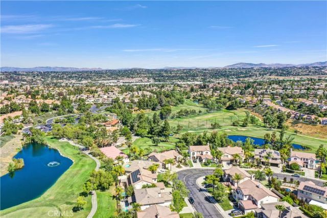 45407 Callesito Altar, Temecula, CA 92592