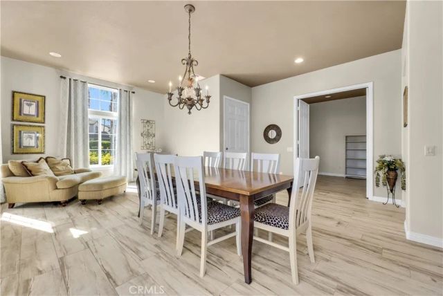 45407 Callesito Altar, Temecula, CA 92592