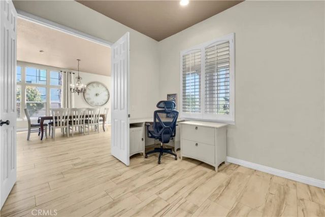 45407 Callesito Altar, Temecula, CA 92592