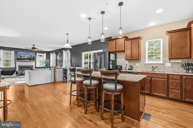 11642 ROYAL LYTHAM LN, Waldorf, MD 20602
