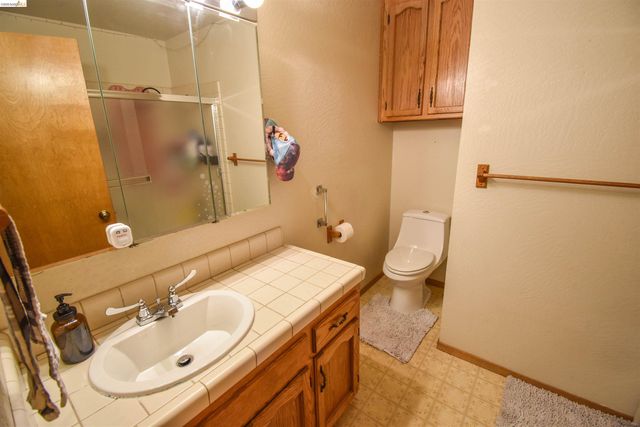 15 Roble Rd, Sonora, CA 95370