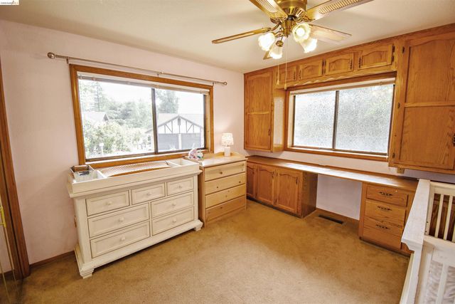 15 Roble Rd, Sonora, CA 95370