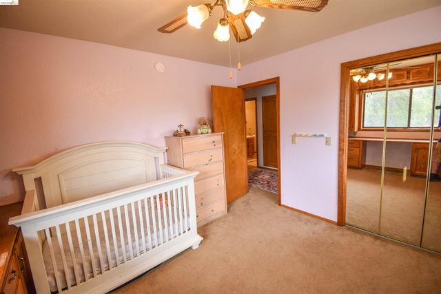 15 Roble Rd, Sonora, CA 95370