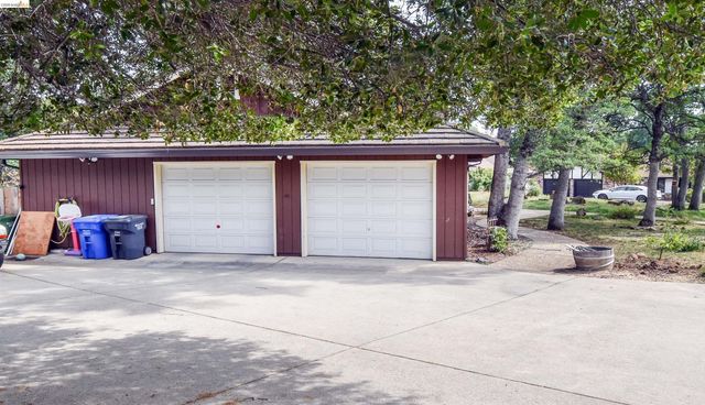 15 Roble Rd, Sonora, CA 95370