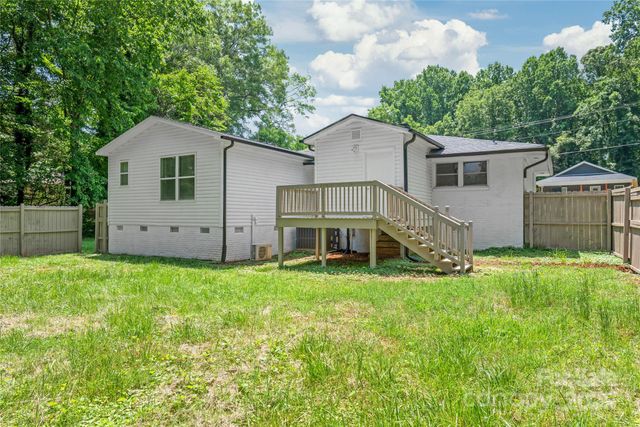 518 Westside Circle, China Grove, NC 28023