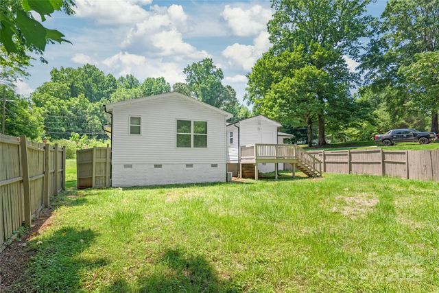 518 Westside Circle, China Grove, NC 28023