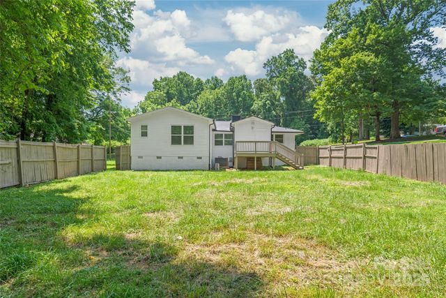 518 Westside Circle, China Grove, NC 28023