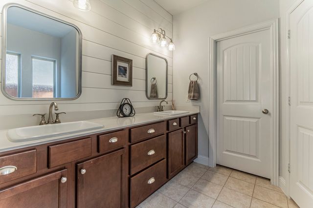 800 Spring Falls Drive, Mckinney, TX 75071