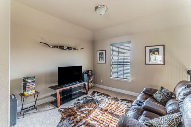 800 Spring Falls Drive, Mckinney, TX 75071