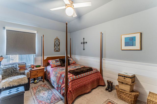 800 Spring Falls Drive, Mckinney, TX 75071