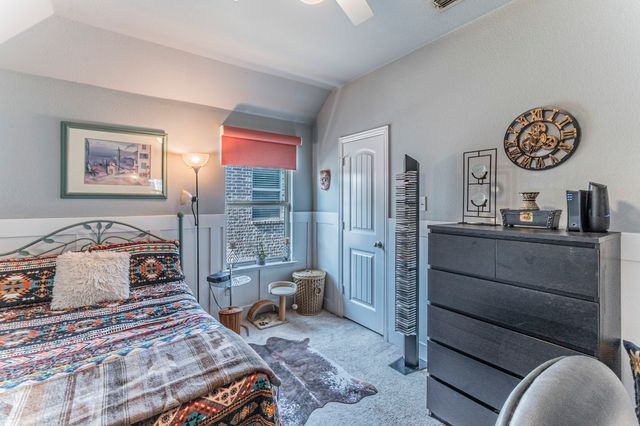 800 Spring Falls Drive, Mckinney, TX 75071