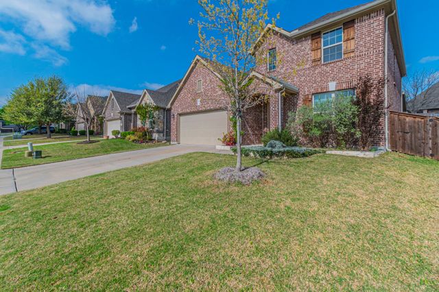 800 Spring Falls Drive, Mckinney, TX 75071
