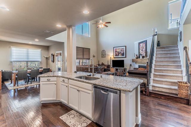 800 Spring Falls Drive, Mckinney, TX 75071