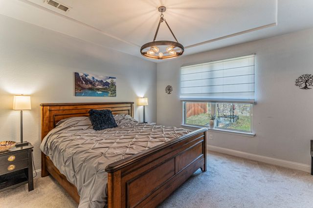 800 Spring Falls Drive, Mckinney, TX 75071