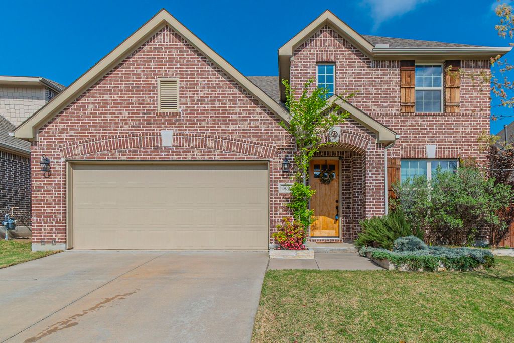 800 Spring Falls Drive, Mckinney, TX 75071