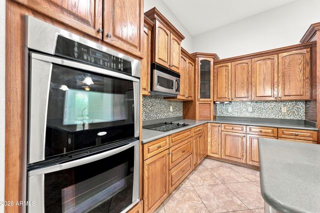 14633 W ST MORITZ Lane, Surprise, AZ 85379